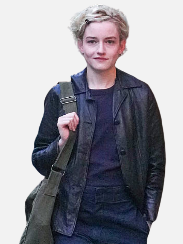 Julia Garner In New York City 2026 Jacket
